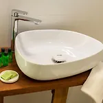 Hugo Hotel 3*