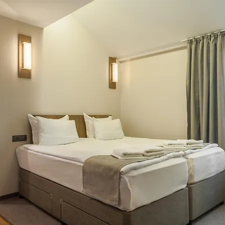 Hugo Otel 3*