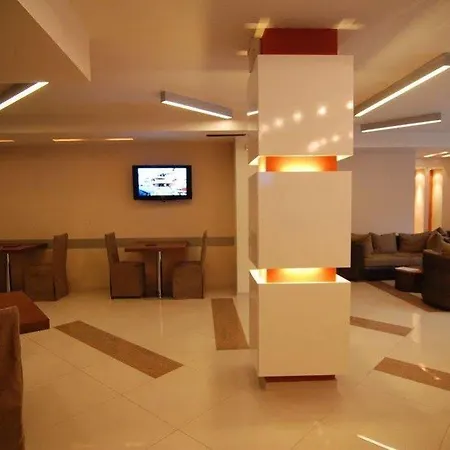 Hugo 3* ヴァルナ