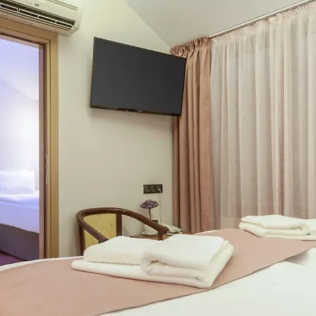 Hotel Hugo Varna