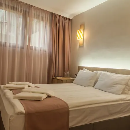 Hugo Hotel